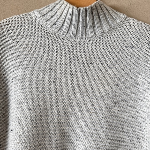 Marine Layer Women's Remi Turtleneck Sweater in Light Heather Grey Neps Size XL - Picture 7 of 13